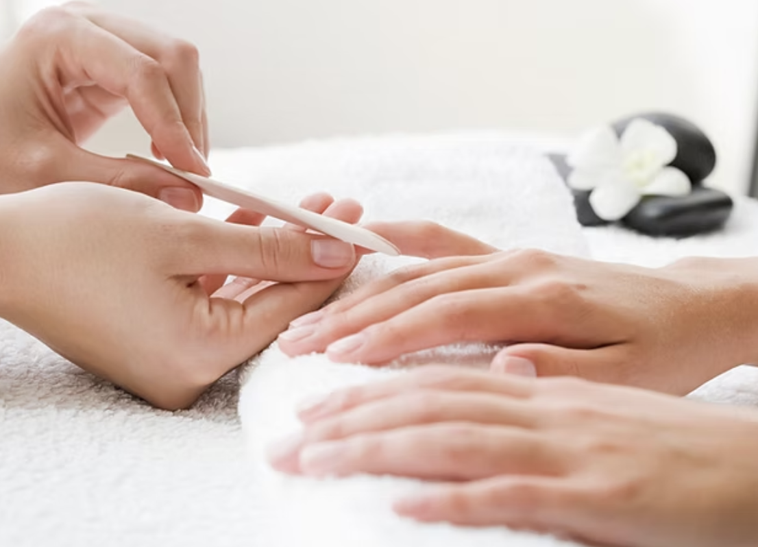 Soins des mains et des pieds - Institut de beauté Arvert